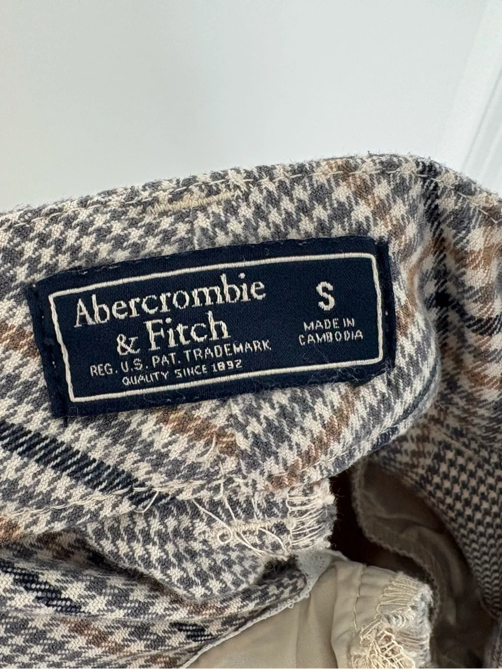 Abercrombie & Fitch Plaid Cropped Straight Pants S